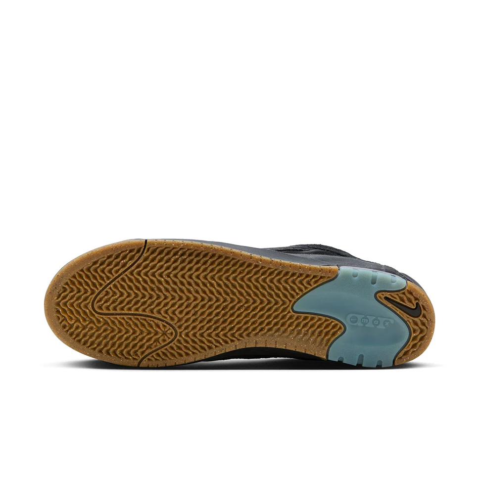Nike Air Max Ishod Shoes - Image 2