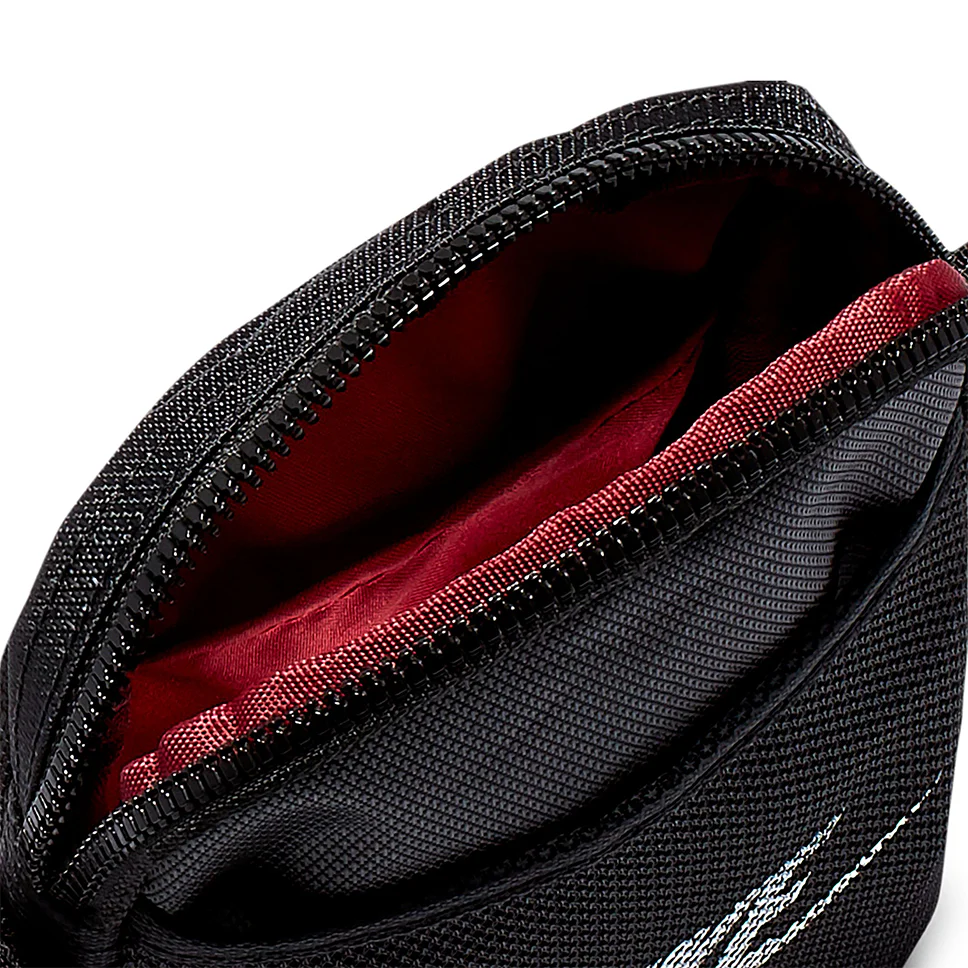 Nike Heritage Crossbody Small Bag - Image 3