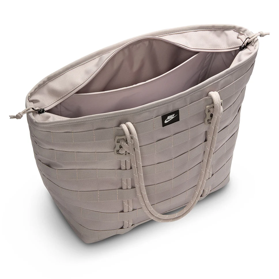 Nike RPM College Grey Tote Bag - Image 3