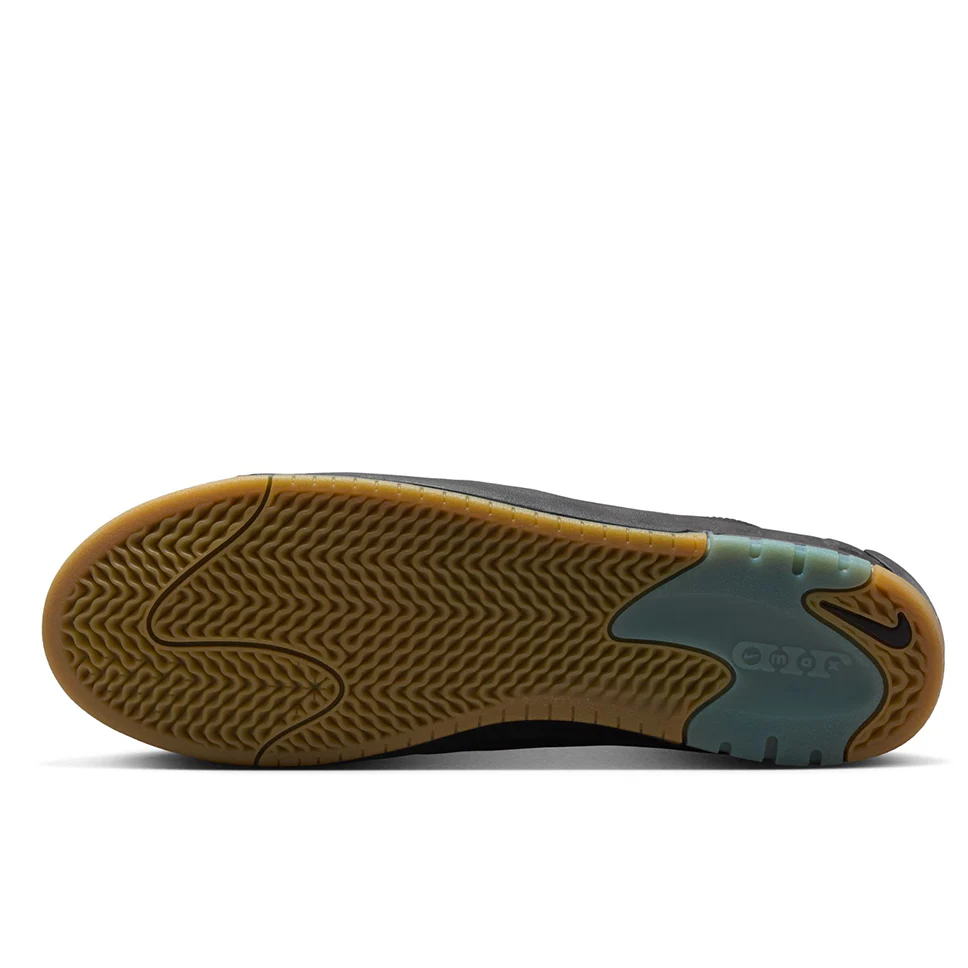 Nike SB Air Max Ishod Black Black Shoes - Image 4