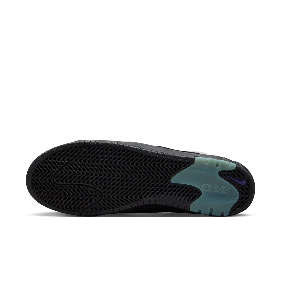 Nike SB Air Max Ishod White Black Shoes - Image 6