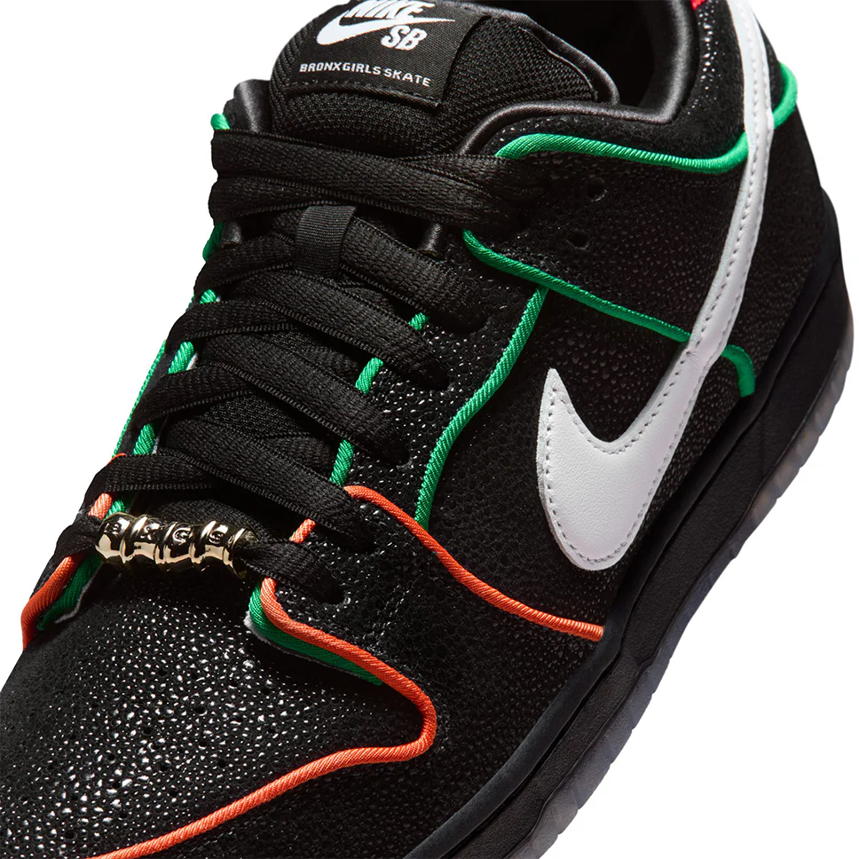 Nike SB Dunk Low Pro x Bronx Girls Skate QS Shoes - Image 8