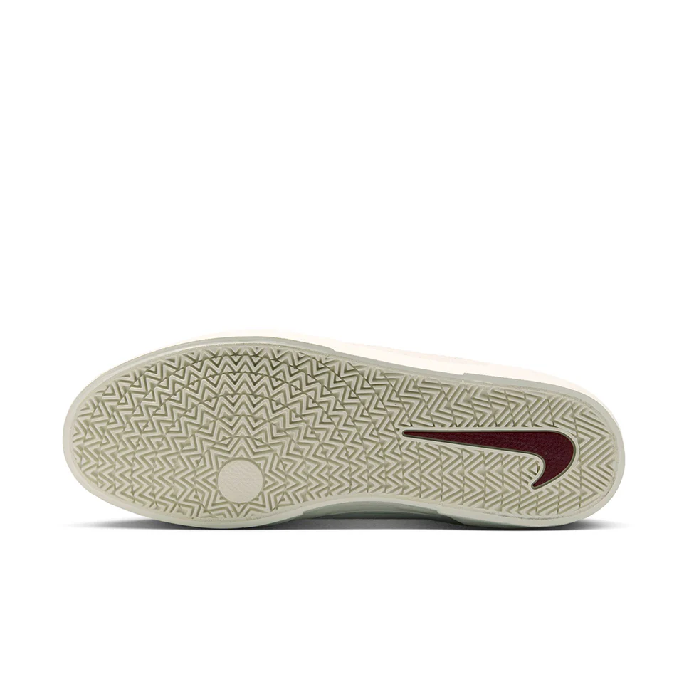 Nike SB Malor Summit White Team Red Shoes - Image 5