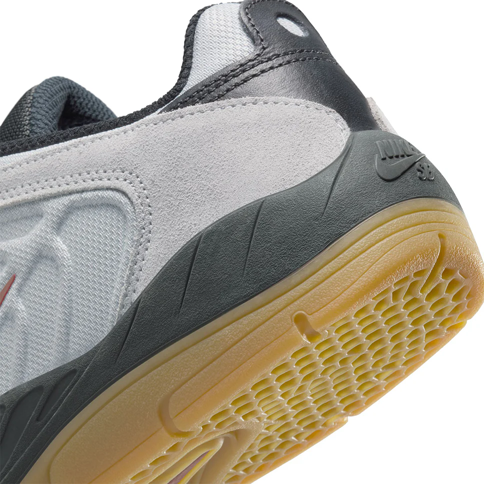Nike SB Vertebrae Light Smoke Grey Shoes - Image 6