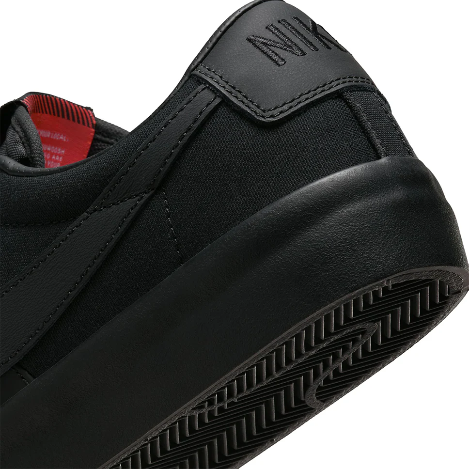 Nike SB Zoom Blazer Low GT ISO Shoes - Image 10