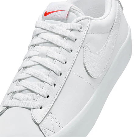 Nike SB Zoom Blazer Low GT ISO Shoes - Image 7