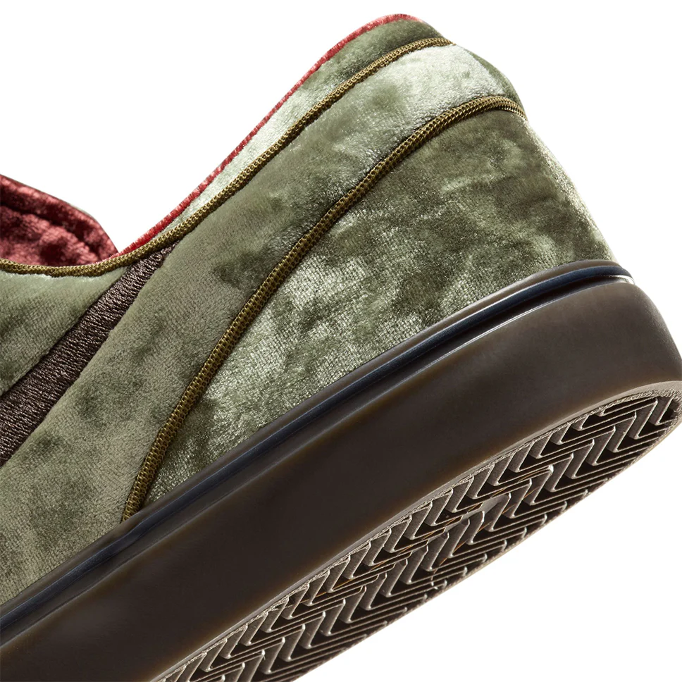 Nike SB Zoom Janoski OG+ SE Shoes - Image 5
