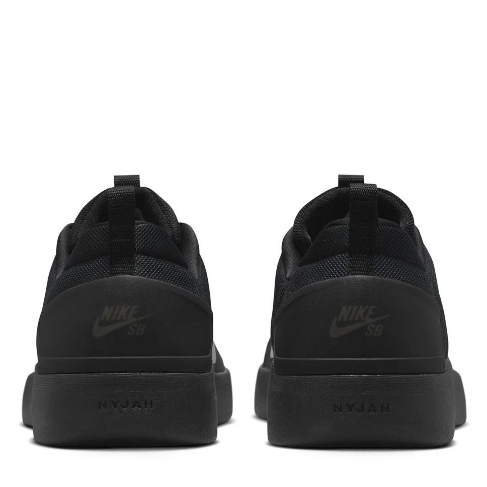Nike SB Zoom Nyjah 4 Black Shoes - Image 2