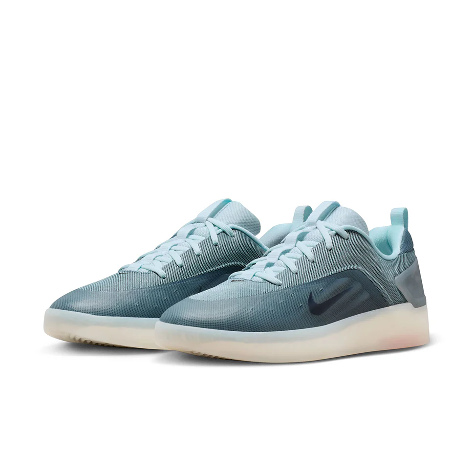 Nike SB Zoom Nyjah 4 Glacier Blue Shoes - Image 3