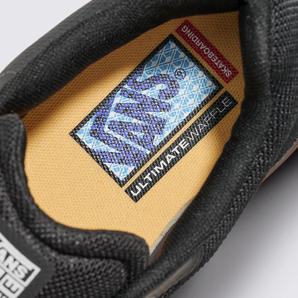 Vans Skate AVE 2.0 Black Gum Shoes - Image 4